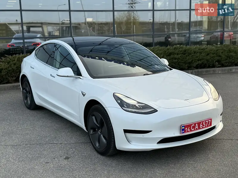 Tesla Model 3