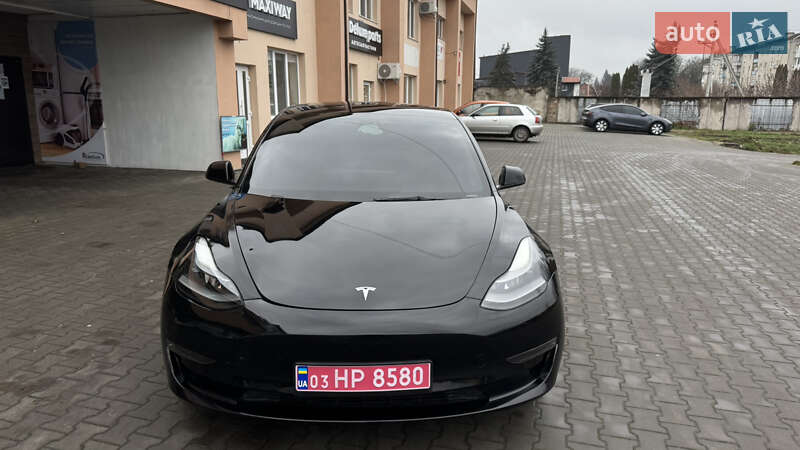 Седан Tesla Model 3 2021 в Луцке фото 5 Седан Tesla Model 3 2021 в Луцке