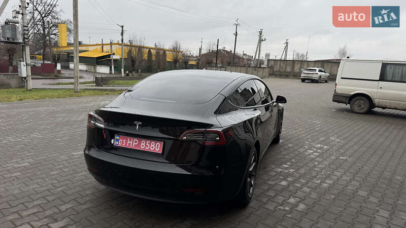 Седан Tesla Model 3 2021 в Луцке фото 15 Седан Tesla Model 3 2021 в Луцке
