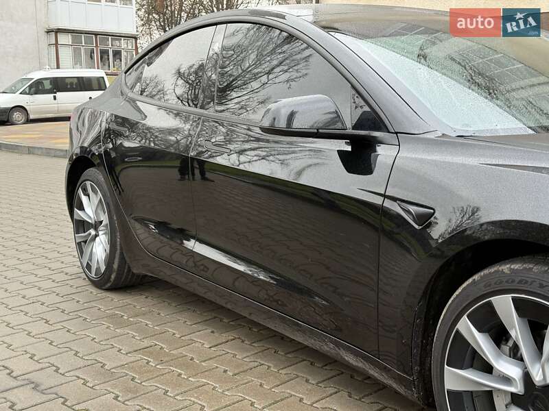 Седан Tesla Model 3 2024 в Звягеле фото 22 Седан Tesla Model 3 2024 в Звягеле
