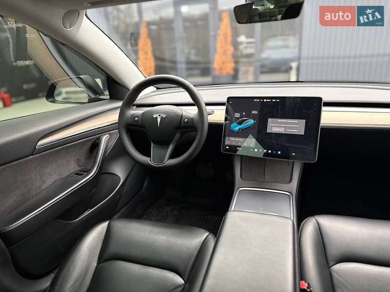 Седан Tesla Model 3 2021 в Киеве фото 20 Седан Tesla Model 3 2021 в Киеве