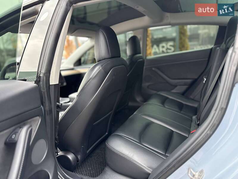 Седан Tesla Model 3 2021 в Киеве фото 34 Седан Tesla Model 3 2021 в Киеве