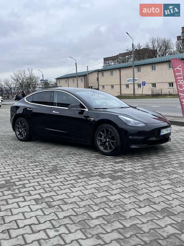 Седан Tesla Model 3 2018 в Тернополе фото 16 Седан Tesla Model 3 2018 в Тернополе