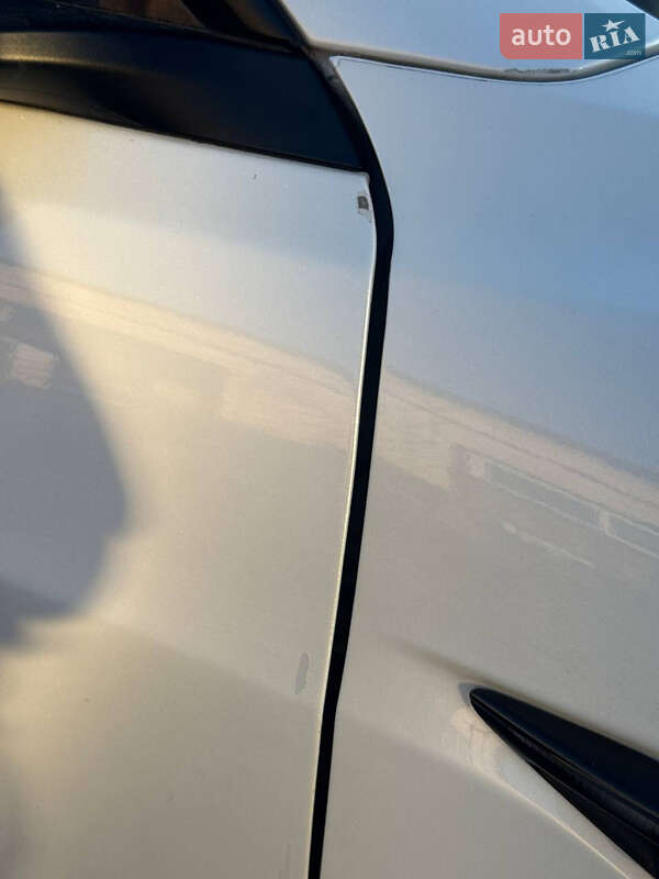 Седан Tesla Model 3 2022 в Киеве фото 11 Седан Tesla Model 3 2022 в Киеве