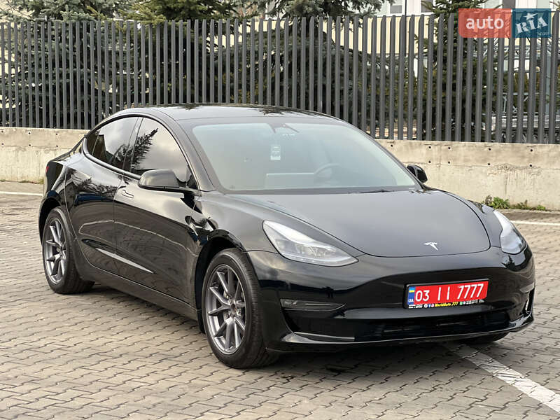 Седан Tesla Model 3 2023 в Луцке фото 6 Седан Tesla Model 3 2023 в Луцке