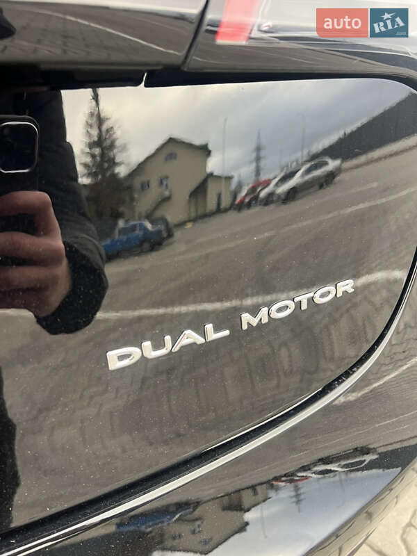 Седан Tesla Model 3 2023 в Луцке фото 47 Седан Tesla Model 3 2023 в Луцке