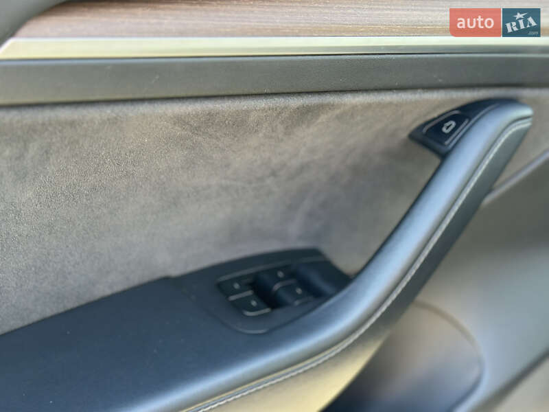 Седан Tesla Model 3 2022 в Мукачево фото 19 Седан Tesla Model 3 2022 в Мукачево