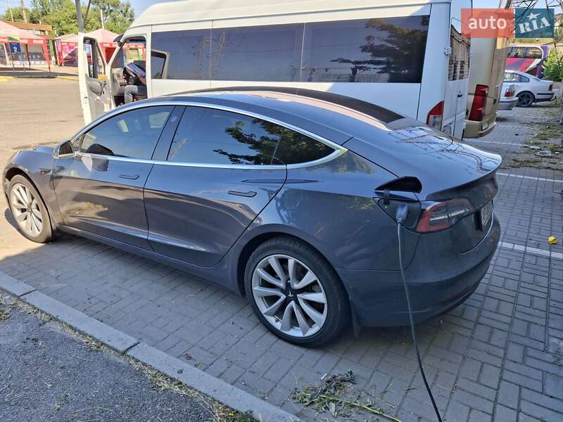 Седан Tesla Model 3 2018 в Запорожье фото 5 Седан Tesla Model 3 2018 в Запорожье
