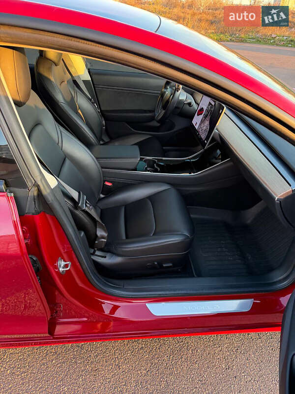 Седан Tesla Model 3 2018 в Николаеве фото 40 Седан Tesla Model 3 2018 в Николаеве