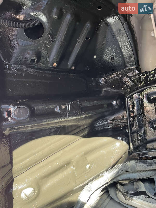 Седан Tesla Model 3 2018 в Николаеве фото 44 Седан Tesla Model 3 2018 в Николаеве