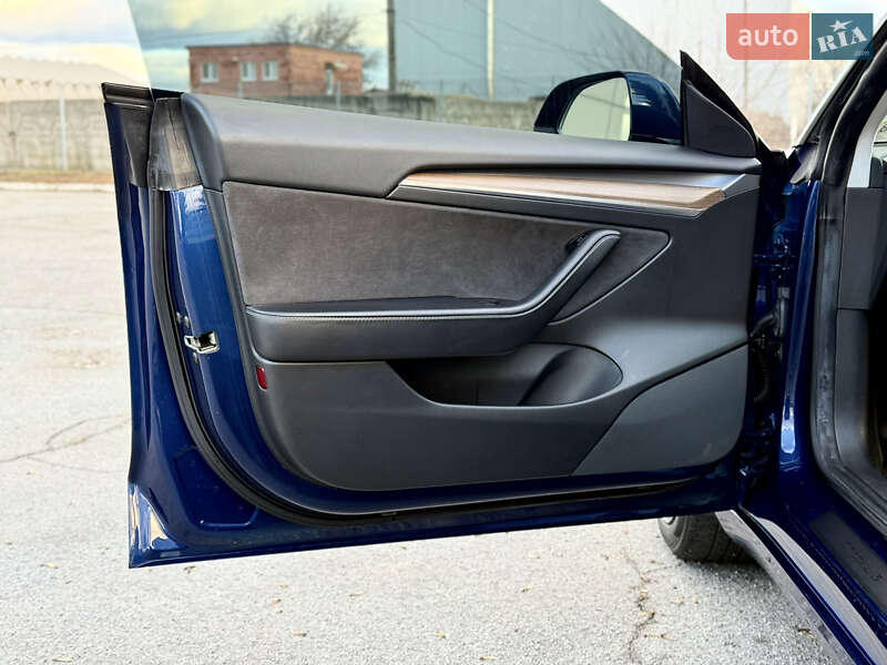 Седан Tesla Model 3 2021 в Днепре фото 16 Седан Tesla Model 3 2021 в Днепре