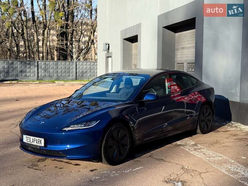 Седан Tesla Model 3 2024 в Киеве фото 4 Седан Tesla Model 3 2024 в Киеве