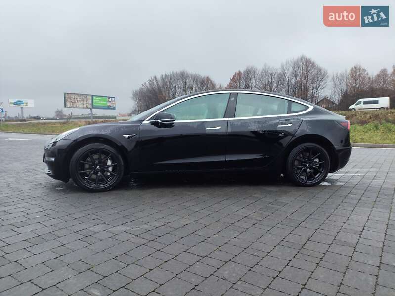 Седан Tesla Model 3 2018 в Львове фото 2 Седан Tesla Model 3 2018 в Львове