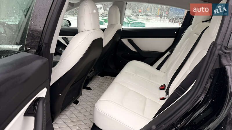 Седан Tesla Model 3 2019 в Киеве фото 22 Седан Tesla Model 3 2019 в Киеве