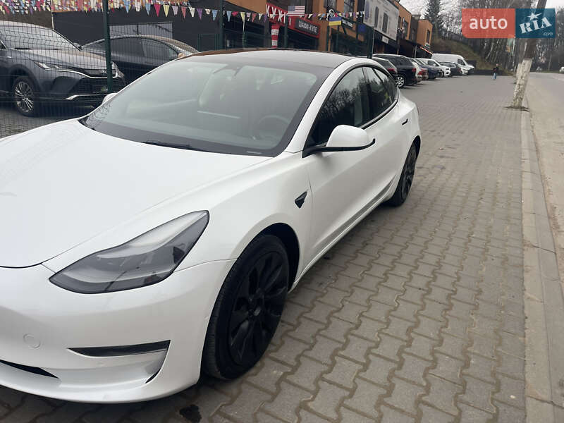 Седан Tesla Model 3 2022 в Черновцах фото 13 Седан Tesla Model 3 2022 в Черновцах
