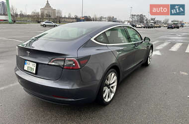 Седан Tesla Model 3 2019 в Киеве