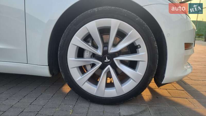 Седан Tesla Model 3 2021 в Хмельницком фото 24 Седан Tesla Model 3 2021 в Хмельницком