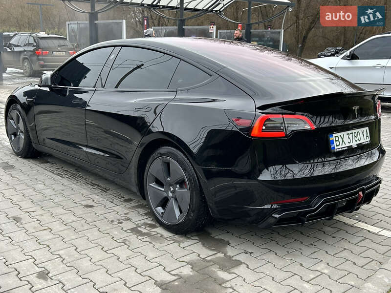 Седан Tesla Model 3 2019 в Хмельницком фото 7 Седан Tesla Model 3 2019 в Хмельницком