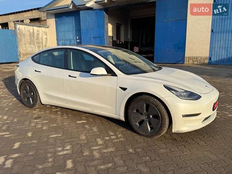 Седан Tesla Model 3 2021 в Ковеле фото Седан Tesla Model 3 2021 в Ковеле