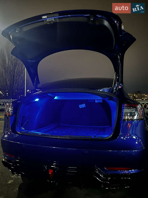 Седан Tesla Model 3 2020 в Києві фото 20 Седан Tesla Model 3 2020 в Києві