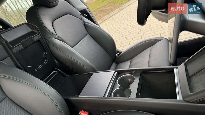 Седан Tesla Model 3 2025 в Ковеле