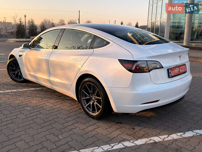 Седан Tesla Model 3 2020 в Ковеле фото 7 Седан Tesla Model 3 2020 в Ковеле
