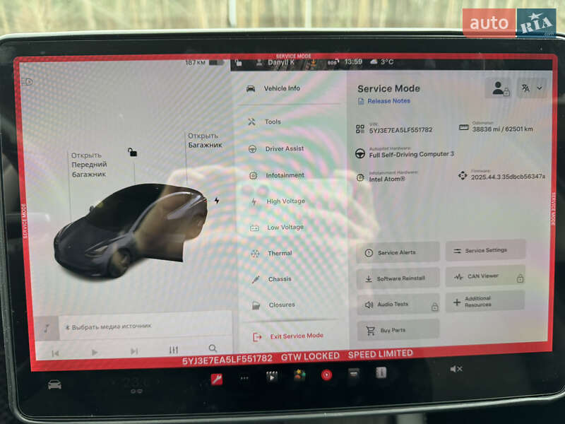 Седан Tesla Model 3 2019 в Киеве фото 37 Седан Tesla Model 3 2019 в Киеве