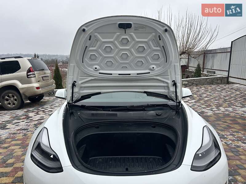 Седан Tesla Model 3 2023 в Полтаве фото 10 Седан Tesla Model 3 2023 в Полтаве