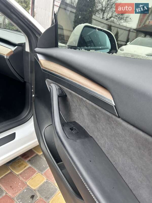 Седан Tesla Model 3 2023 в Полтаве фото 21 Седан Tesla Model 3 2023 в Полтаве