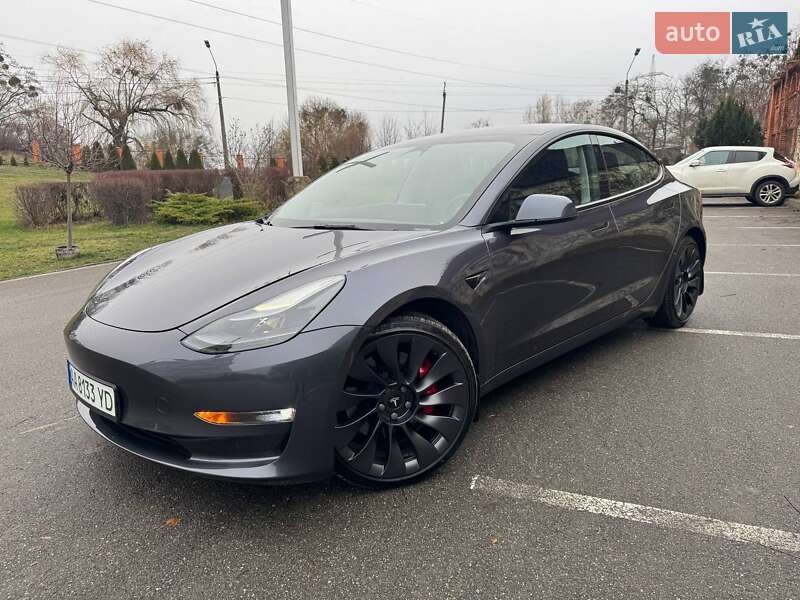 Седан Tesla Model 3 2023 в Киеве фото 4 Седан Tesla Model 3 2023 в Киеве