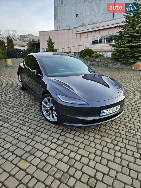 Tesla Model 3 2024 Tesla Model 3 2024