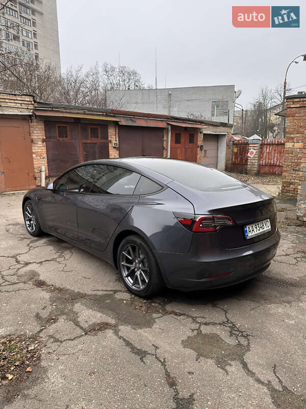 Седан Tesla Model 3 2021 в Киеве фото 2 Седан Tesla Model 3 2021 в Киеве