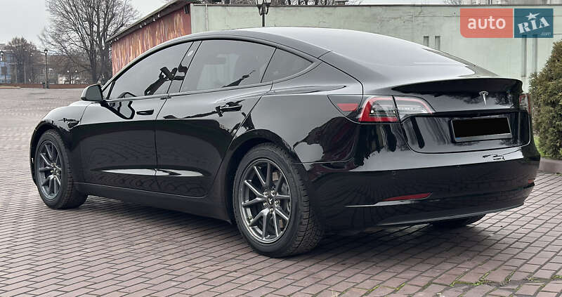 Седан Tesla Model 3 2021 в Днепре фото 13 Седан Tesla Model 3 2021 в Днепре