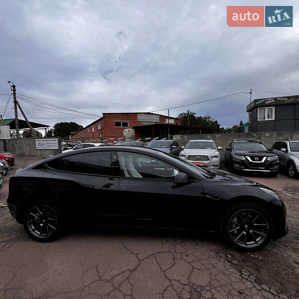 Седан Tesla Model 3 2022 в Чернигове фото 10 Седан Tesla Model 3 2022 в Чернигове