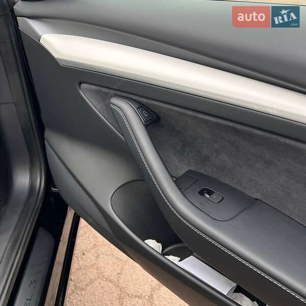 Седан Tesla Model 3 2022 в Чернигове фото 11 Седан Tesla Model 3 2022 в Чернигове