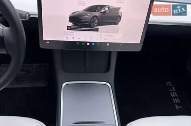 Седан Tesla Model 3 2022 в Чернігові