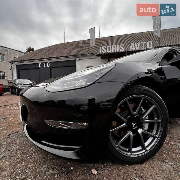 Седан Tesla Model 3 2022 в Чернігові фото 18 Седан Tesla Model 3 2022 в Чернігові