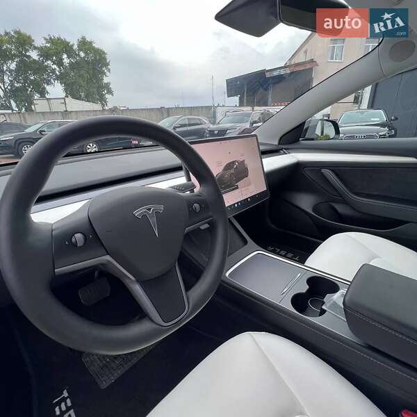 Седан Tesla Model 3 2022 в Чернігові фото 23 Седан Tesla Model 3 2022 в Чернігові