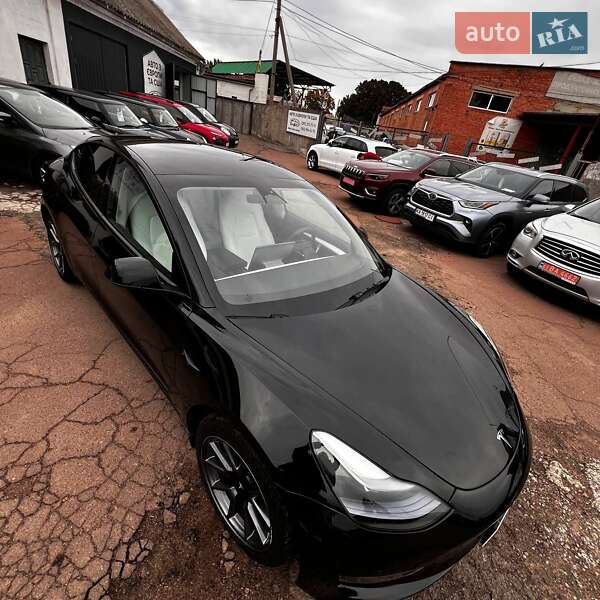 Седан Tesla Model 3 2022 в Чернигове фото 15 Седан Tesla Model 3 2022 в Чернигове