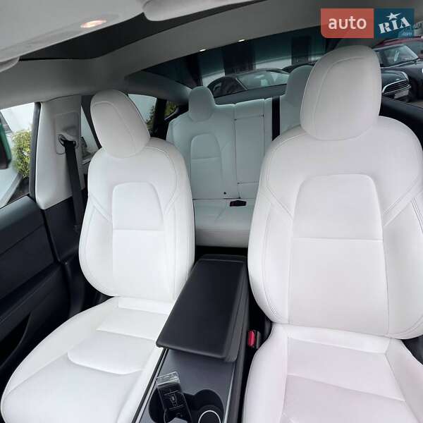 Седан Tesla Model 3 2022 в Чернигове фото 33 Седан Tesla Model 3 2022 в Чернигове