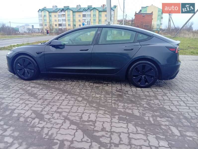 Седан Tesla Model 3 2024 в Львове фото 3 Седан Tesla Model 3 2024 в Львове