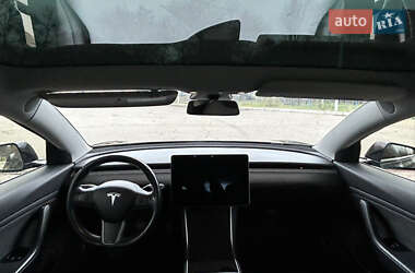 Седан Tesla Model 3 2019 в Николаеве