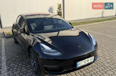 Седан Tesla Model 3 2018 в Ивано-Франковске