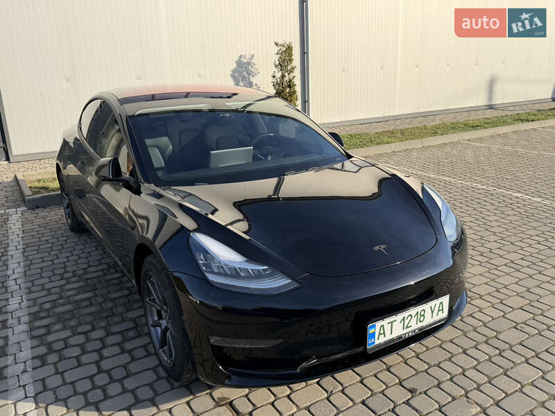 Tesla Model 3 2018 Tesla Model 3 2018