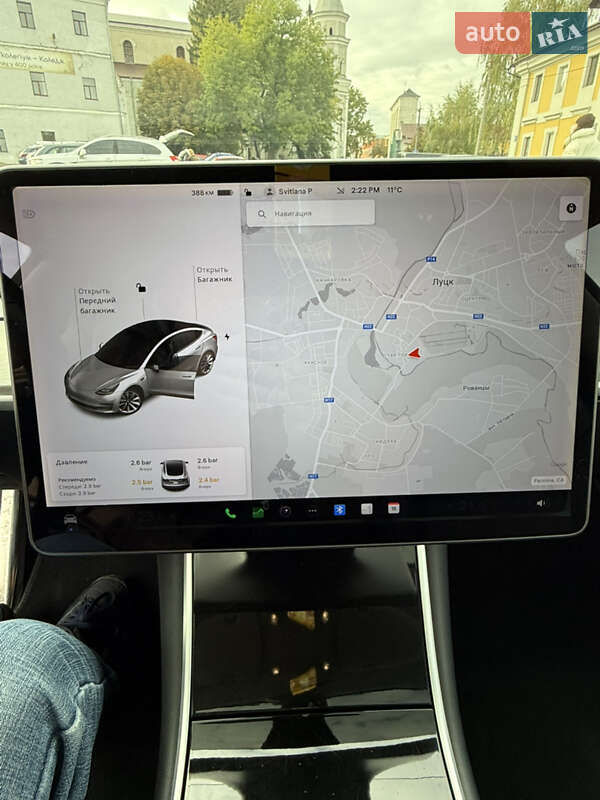 Седан Tesla Model 3 2018 в Луцке