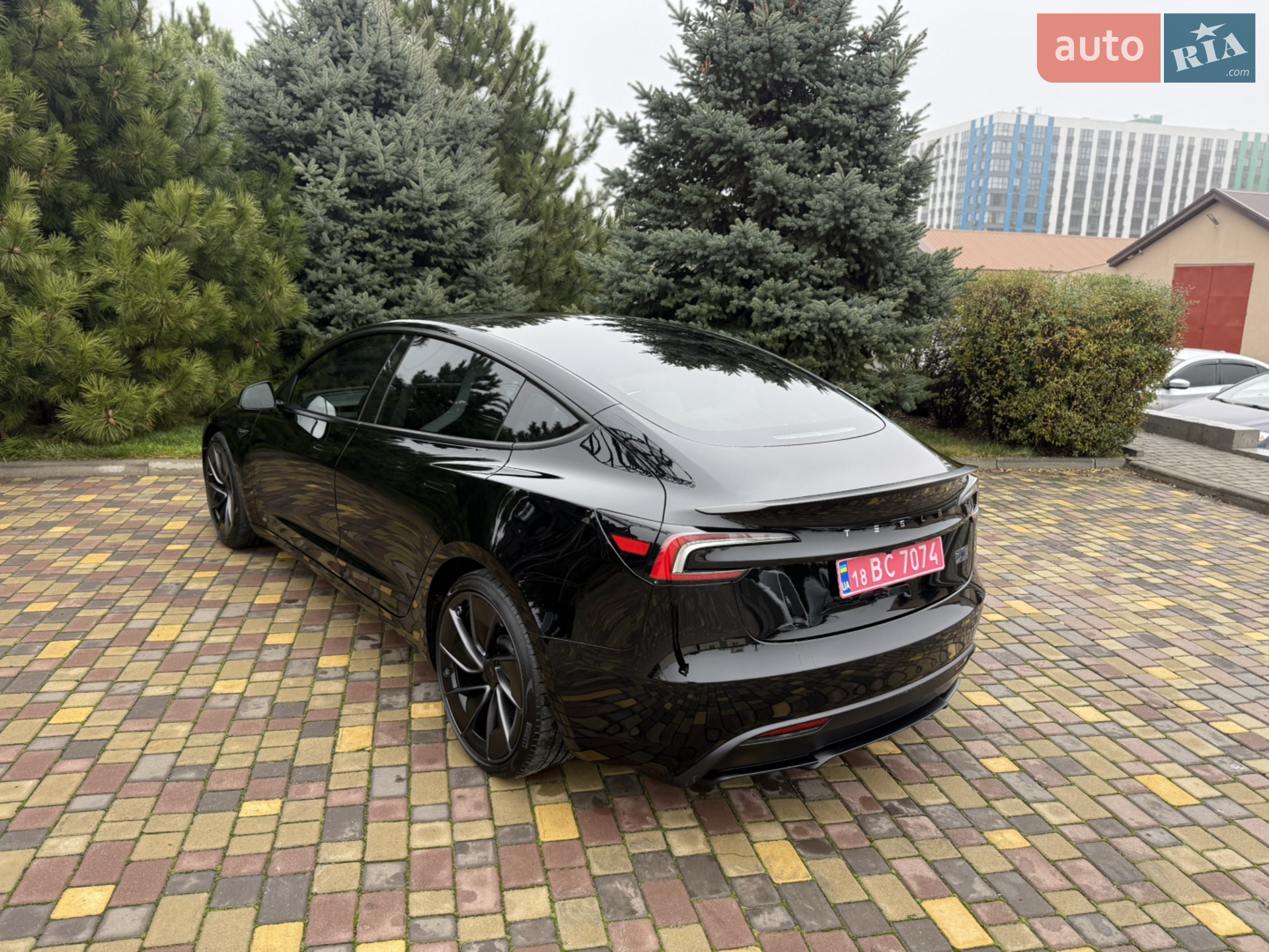 2025 Tesla Model 3 - мініатюра 21