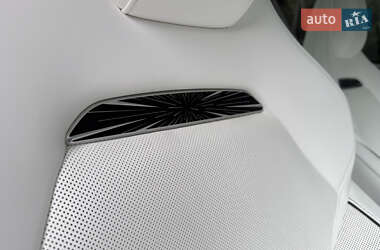 Седан Tesla Model 3 2025 в Днепре