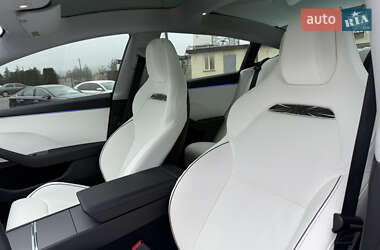 Седан Tesla Model 3 2025 в Дніпрі