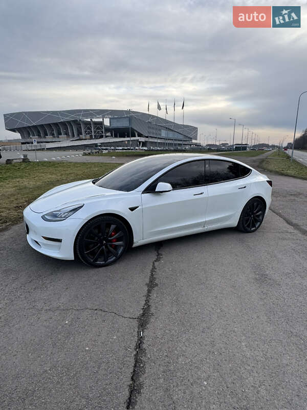 Tesla Model 3 2020 Tesla Model 3 2020