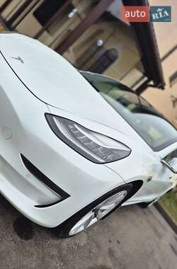 Седан Tesla Model 3 2019 в Києві
